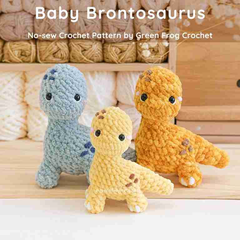 Baby Brontosaurus Amigurumi – No Sew Dinosaur Crochet Pattern - Green Frog