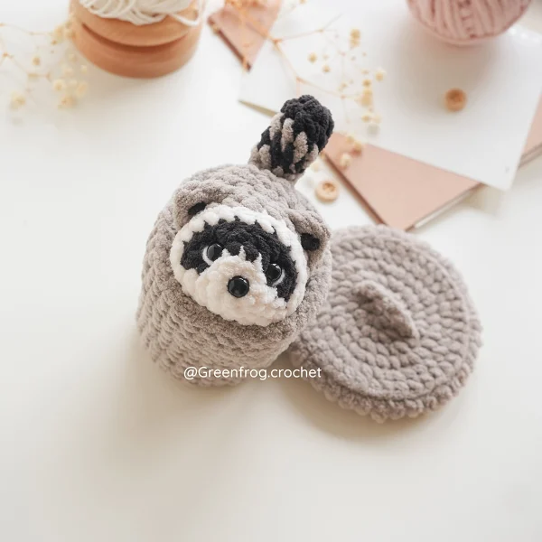 Jimothy The Short Spine Raccoon in Trash Can Crochet Amigurumi Pattern - Image 6