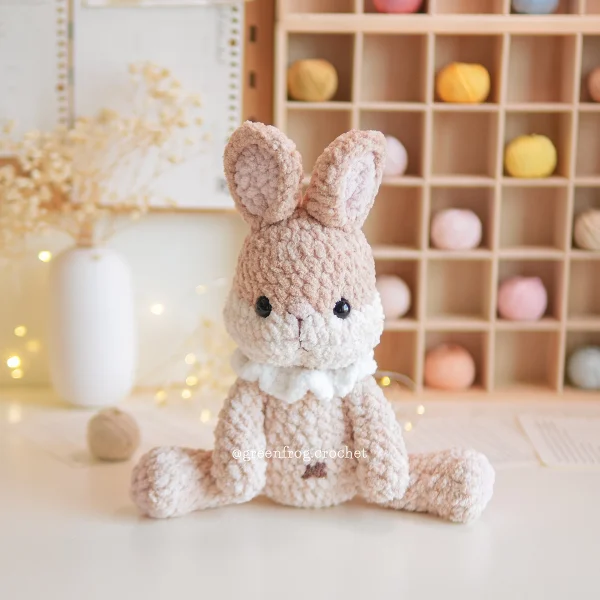 amigurumi crochet plushie pattern cuddle bunny green frog crochet 1